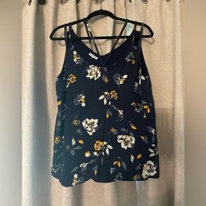 Maurice’s Navy Blue and floral top